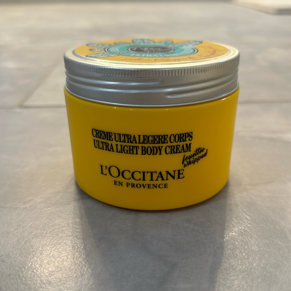 NEW UNOPENED: L’OCCITANE EN PROVENCE ULTRA LIGHT CREME / CRÈME ULTRA LEGERE